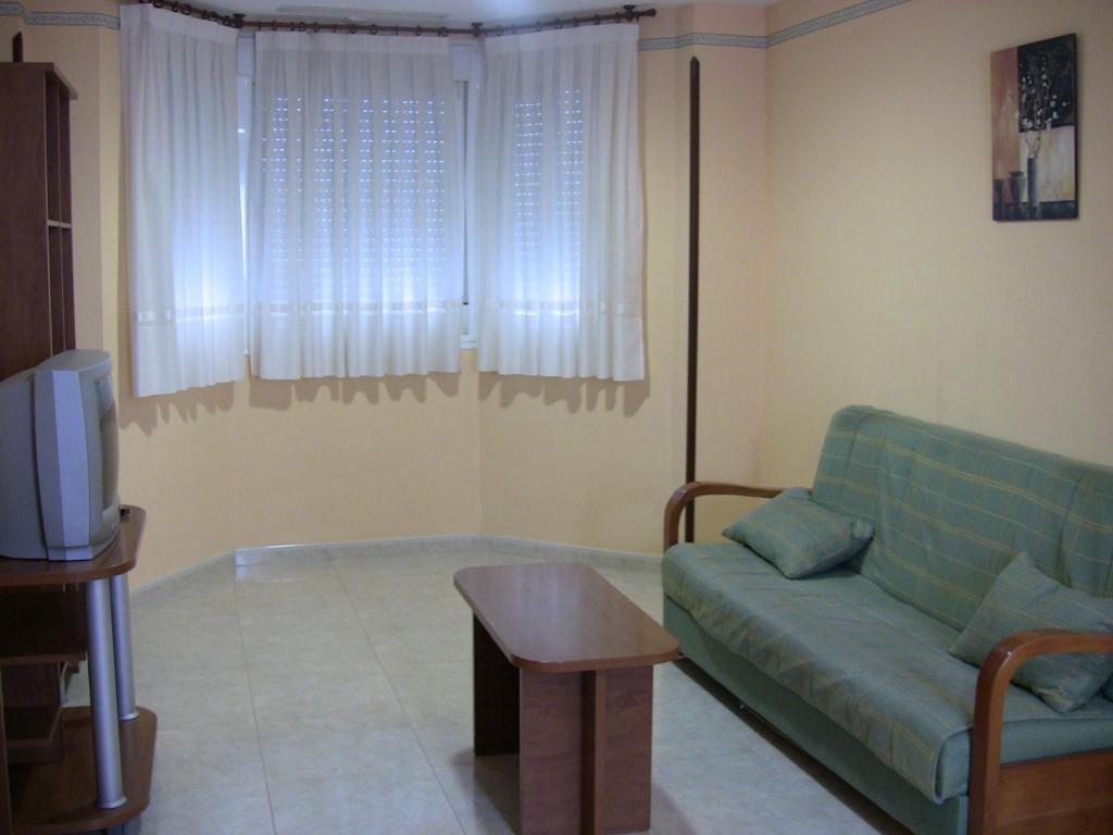Apartahotel Los Hermanos Ocaña Habitación foto